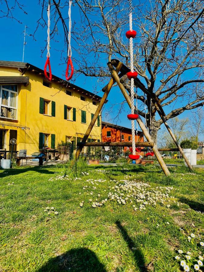B&B Nido Sui Laghi San Donnino della Nizzola Buitenkant foto