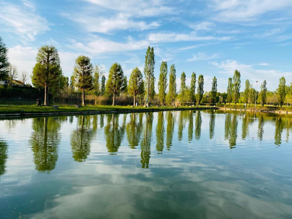 B&B Nido Sui Laghi San Donnino della Nizzola Buitenkant foto